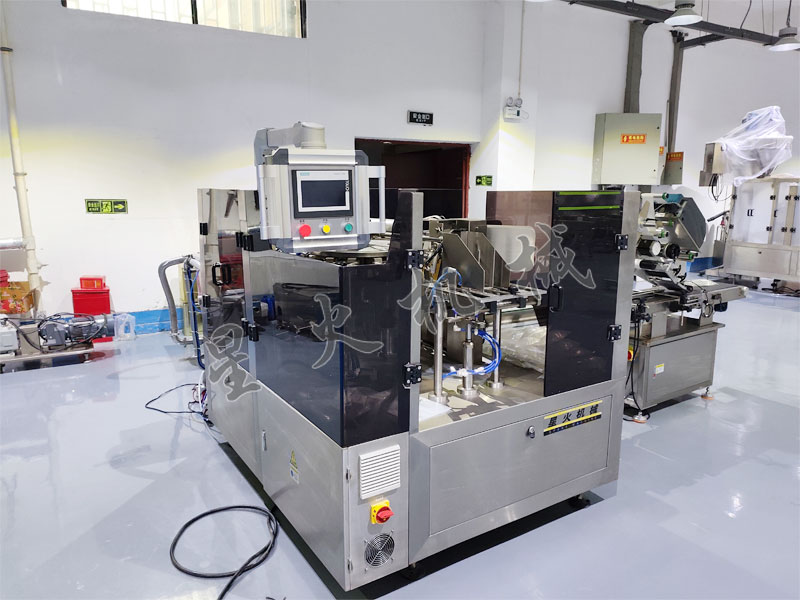 南京肉片包裝機(jī)-預(yù)制袋腌制牛肉片自動包裝機(jī)為啥這么受歡迎？